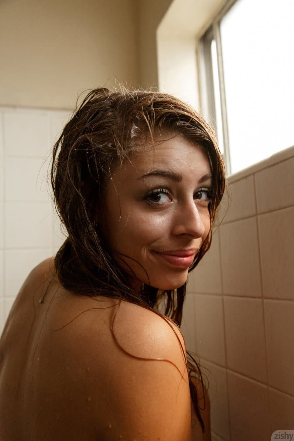 Gracie Thibble Le Brentwood Bonus