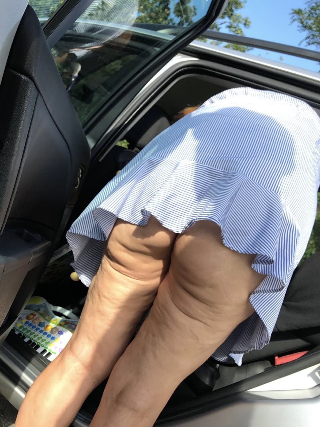 German exwife Hidden cam ass and cunt upskirt