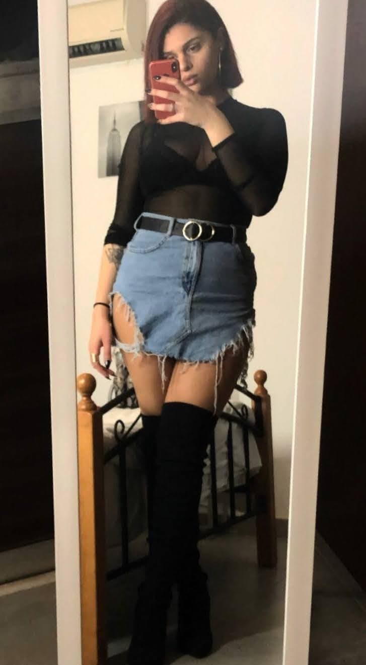 Posting my sister for losing bet my kik _Go__To_Sleep_