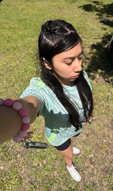 Click to view full size Father wants opinions on his slutty dau jenny Kik Froggy_._13