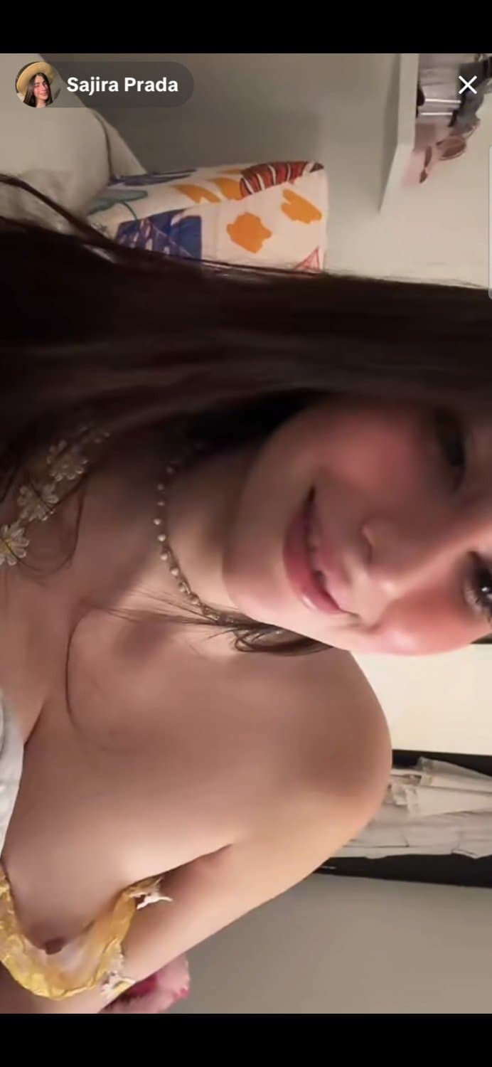 Click to view full size Beautiful young lady flash tits on tiktok live ??