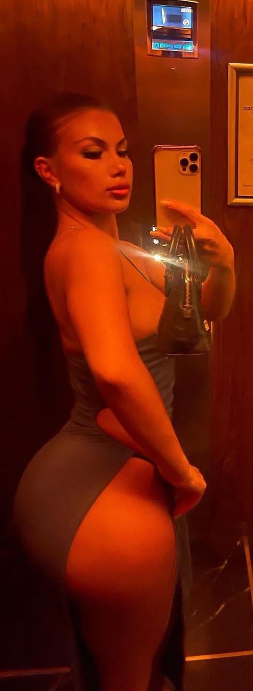 Swedish slut Denice with thick ass rides dick in the backseat