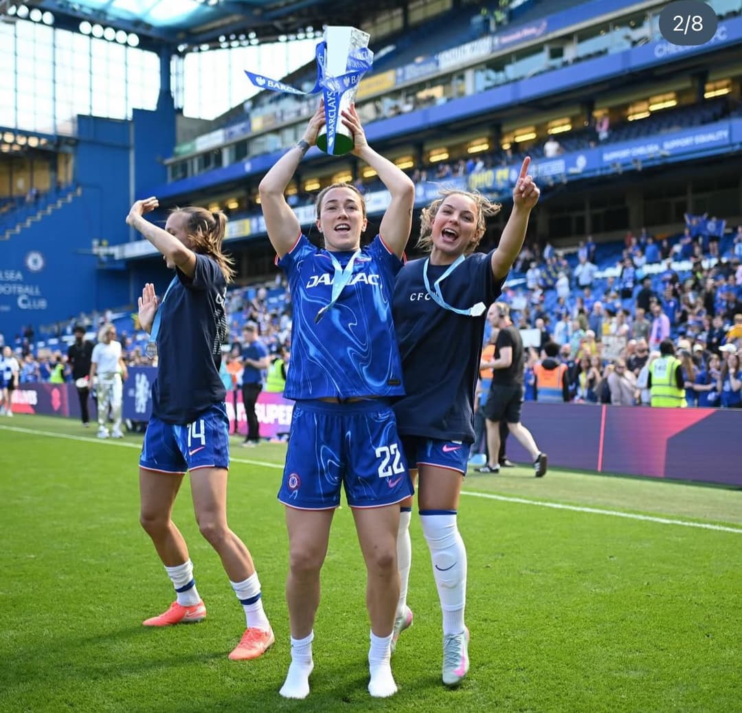 Click to view full size Lucy Bronze