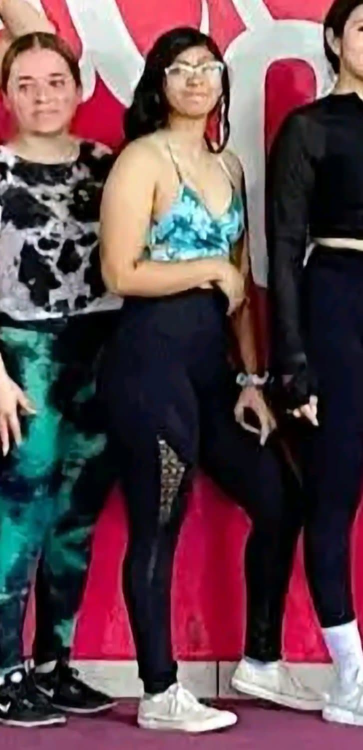 Click to view full size Bffs?❤️