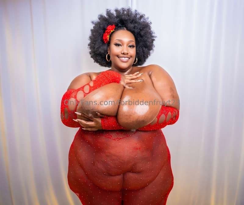 bbw big nipples areolas