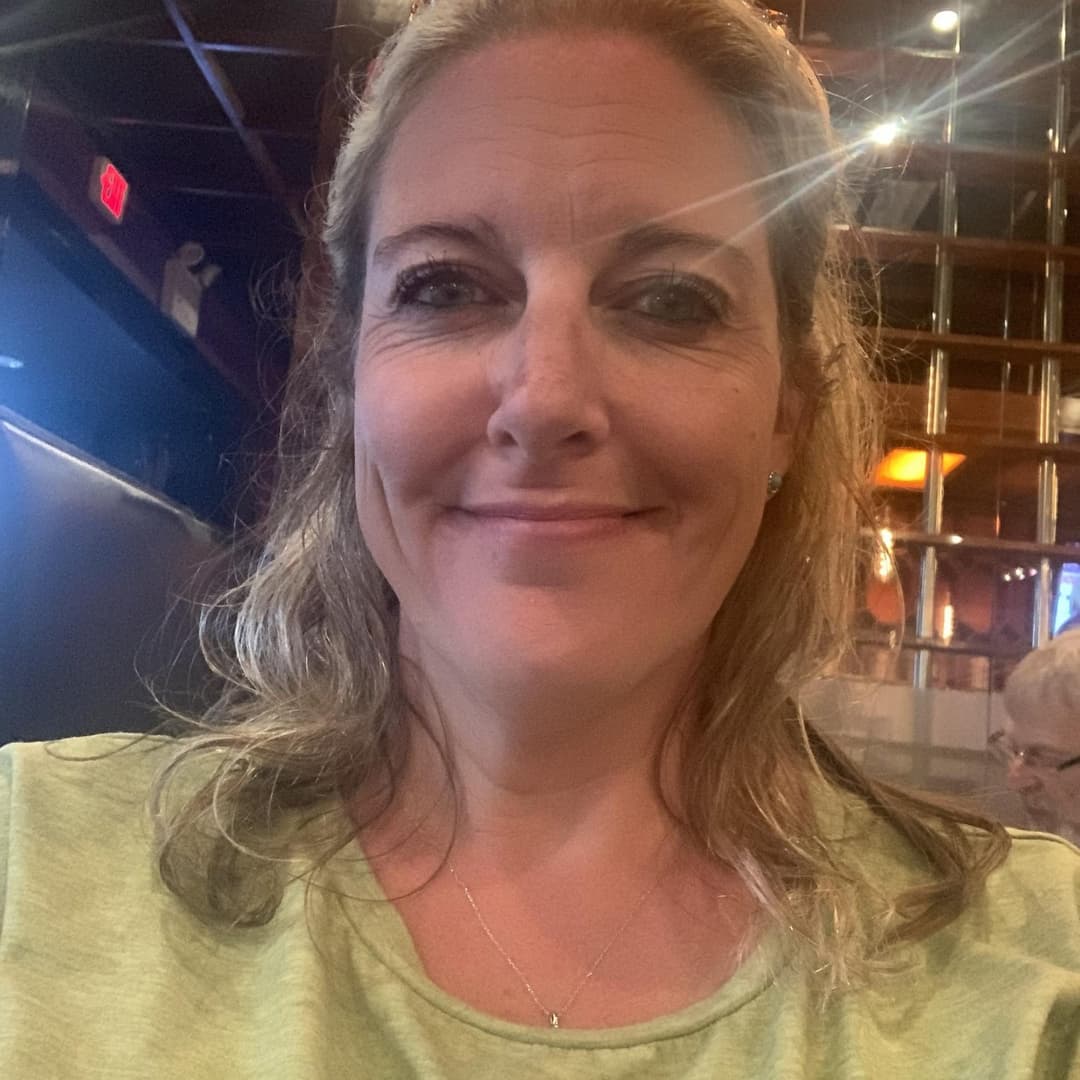 Very kind of Ann to show off her pussy to the camera before getting a fantasy fest body painting