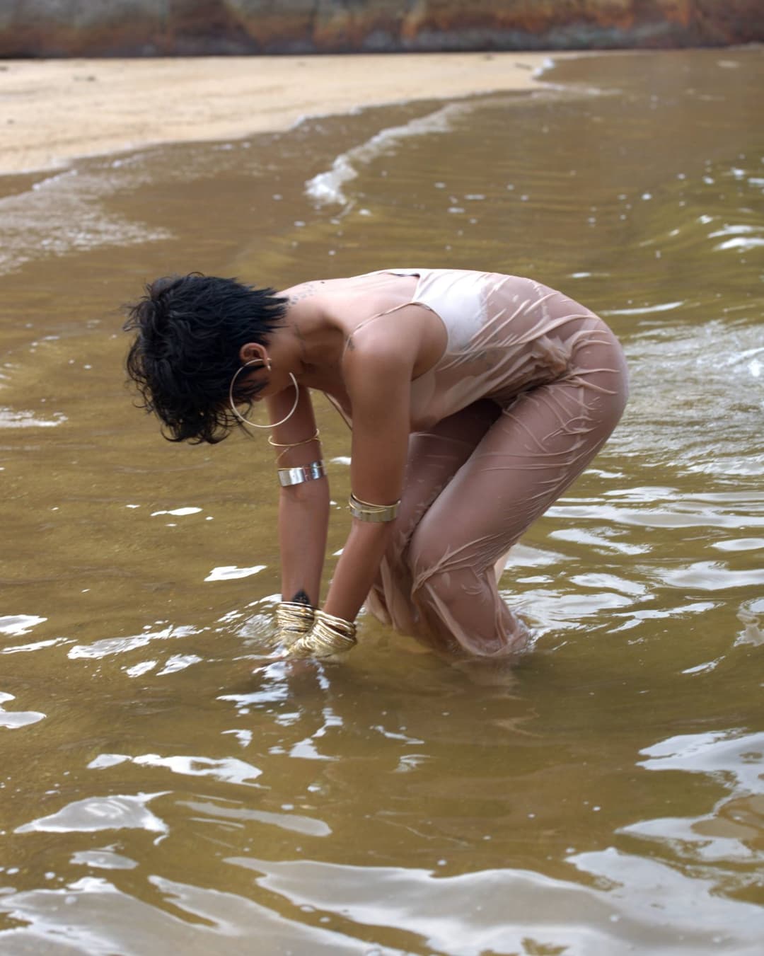 Rihanna - 2014 Vogue Brazil Outtakes v1