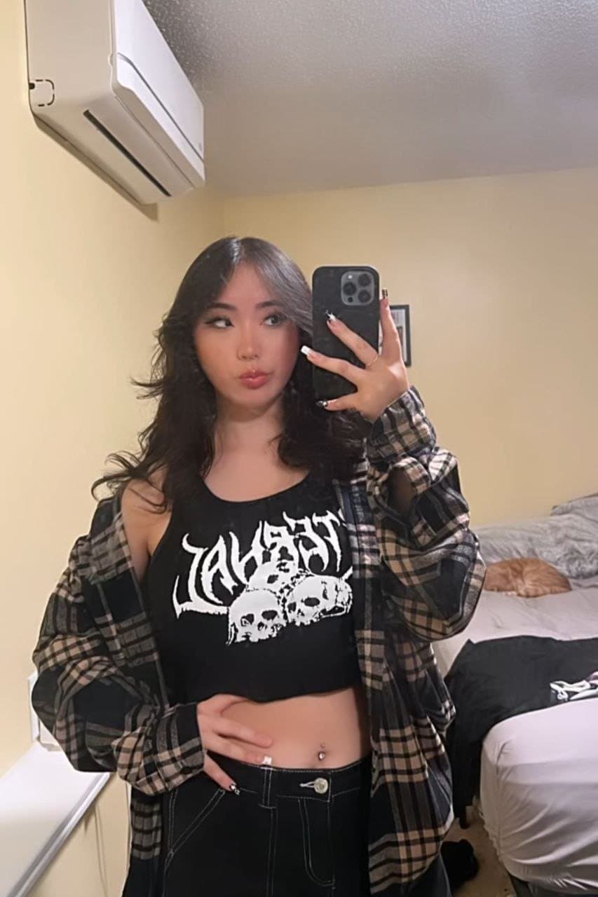 582AZN - Busty Asian babygirl dick rider Leaks