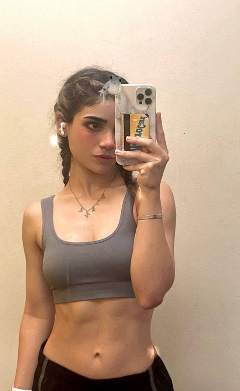 ALANA FLORES PACK COMPLETO XXX C8LO Y T3TA2 CUERPO PERFECTO DESCARGUENLO