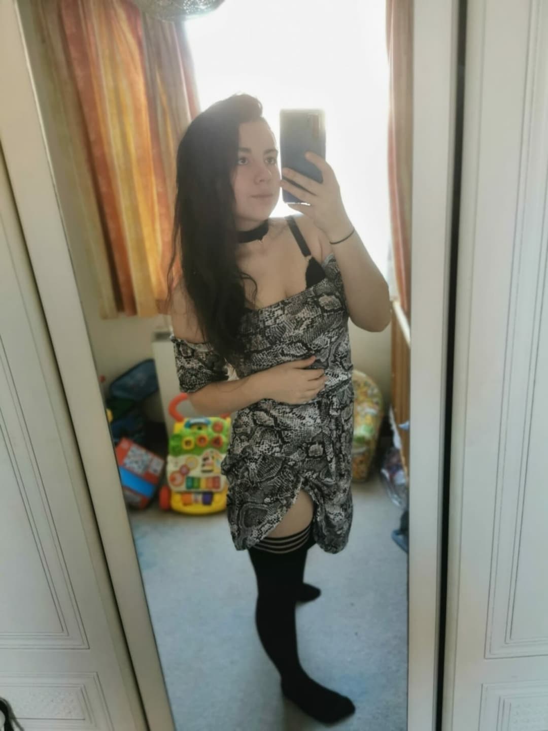 Young Woman, Young Slut