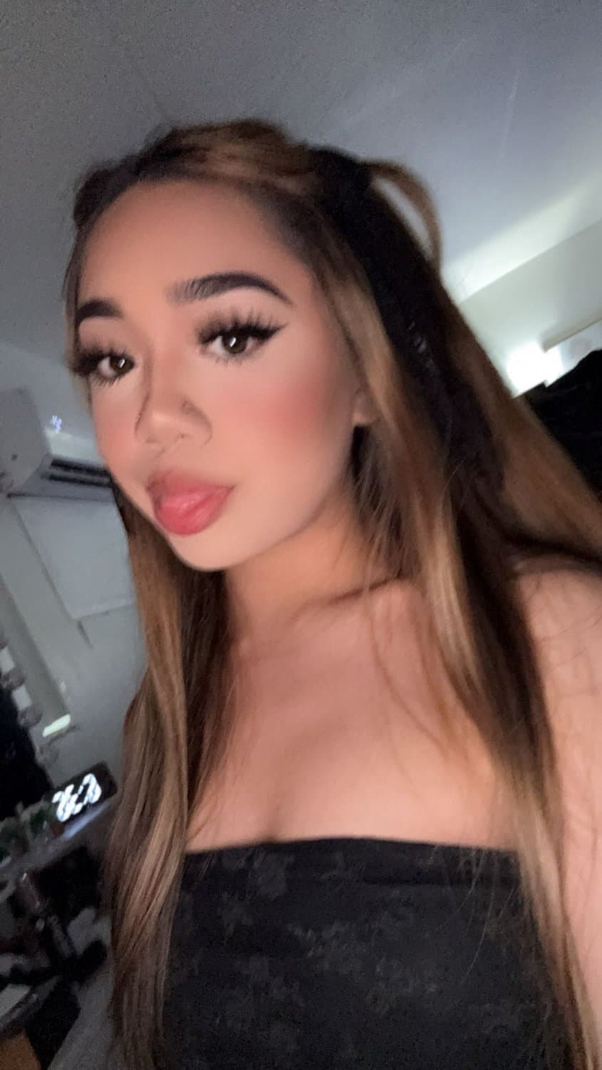 Click to view full size Sexy petite ABG teen Cece