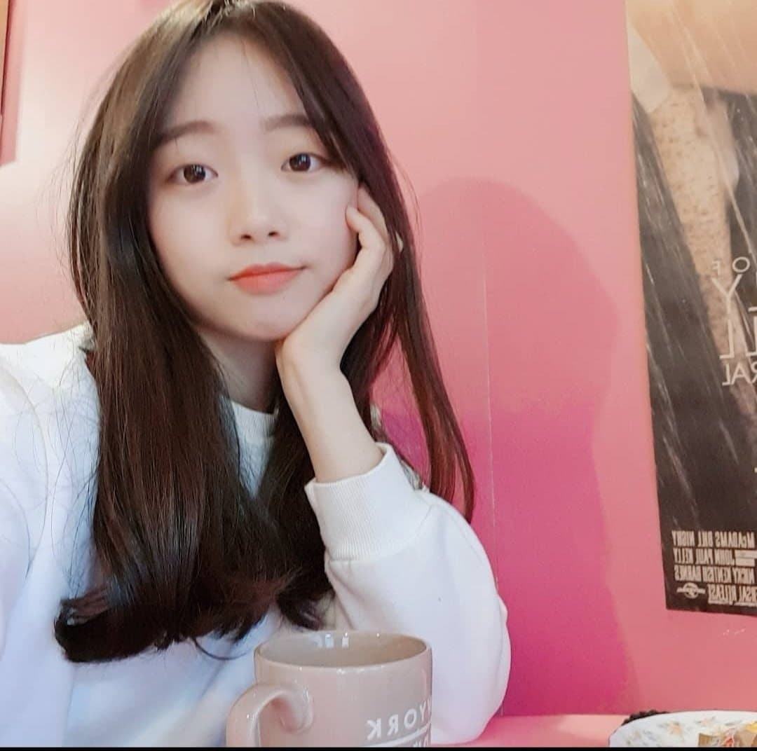 Cute korean Yonsei student 과에 남친이 과에 사진 뿌려서 자퇴한 년 ㅠ