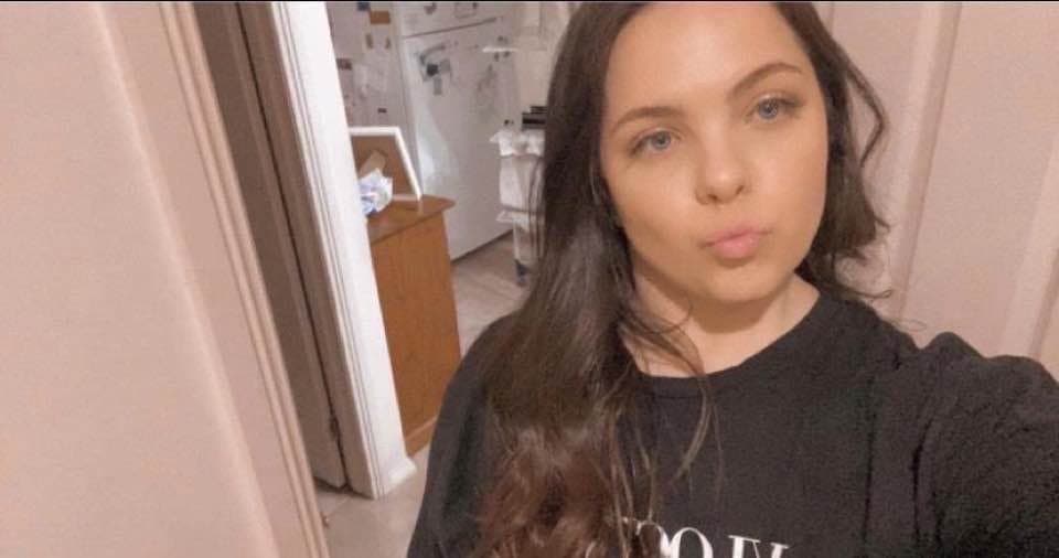 Click to view full size Emma(21F, AUS) huge gorgeous boobs cute GF, big round ass, excited to to share, nervous to be seen