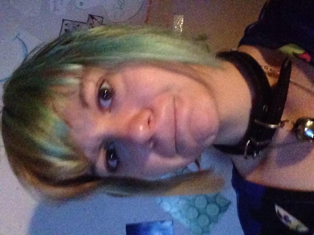 Emily scuderi aka twixie scuderi aka twixiepuppy old nude pics part 2