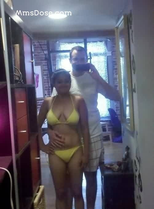 Click to view full size Hot Desi Indian NRI Babe Fucked Like a Whore