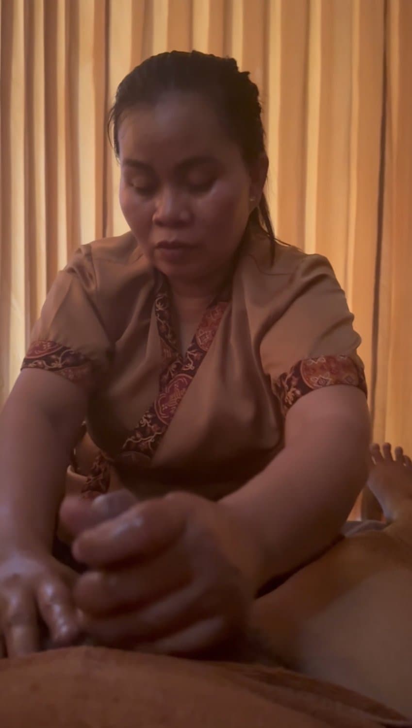 Indonesia happy ending massage