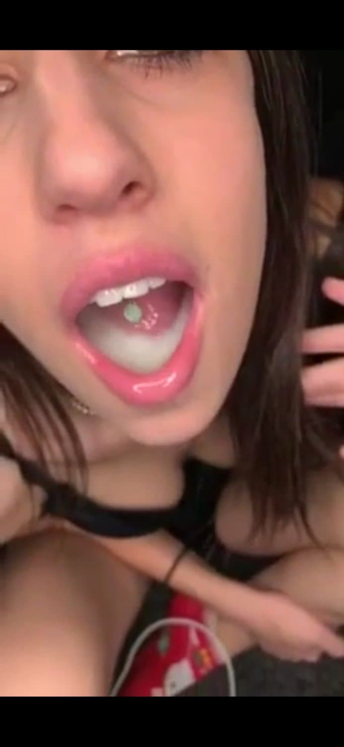 Model gets a mouthful of cum. Swallowed ???