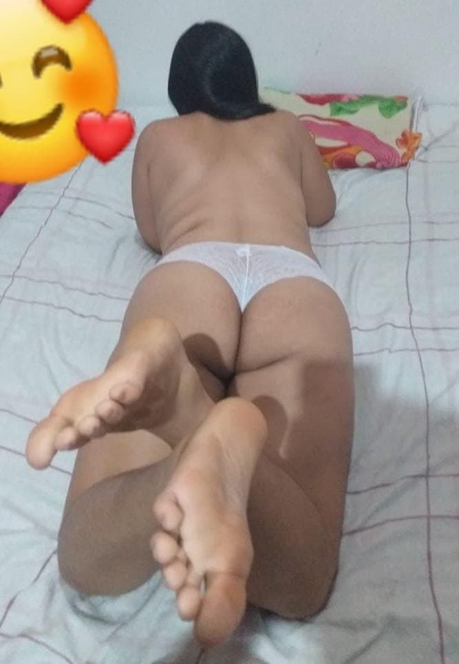 Esposa putinha do Adriano