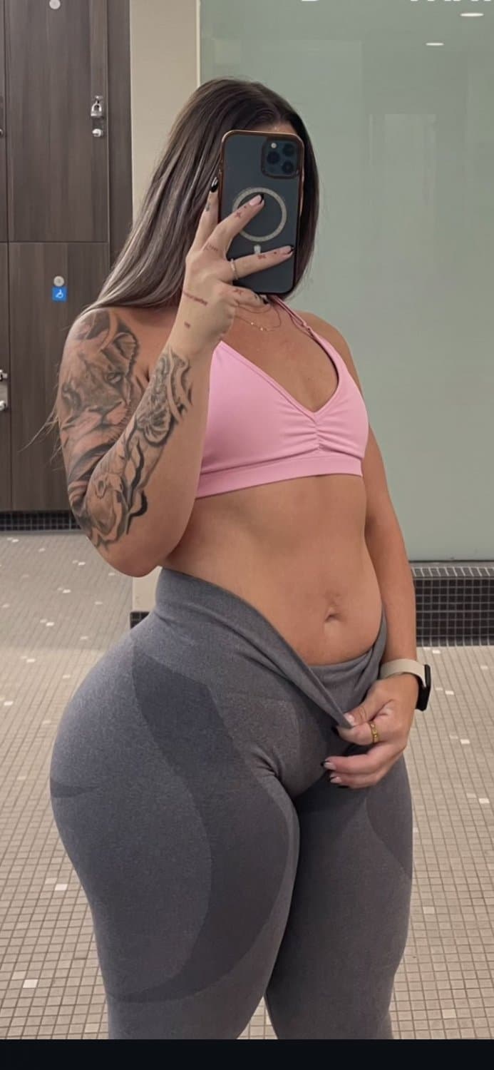 Big ass fitness milf Skylynn marrie