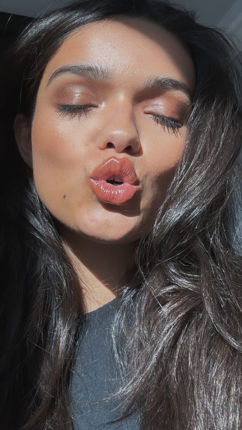 Rachel zagler - pensa numa feminist@ q adora gala de BBC  na guela e mais...