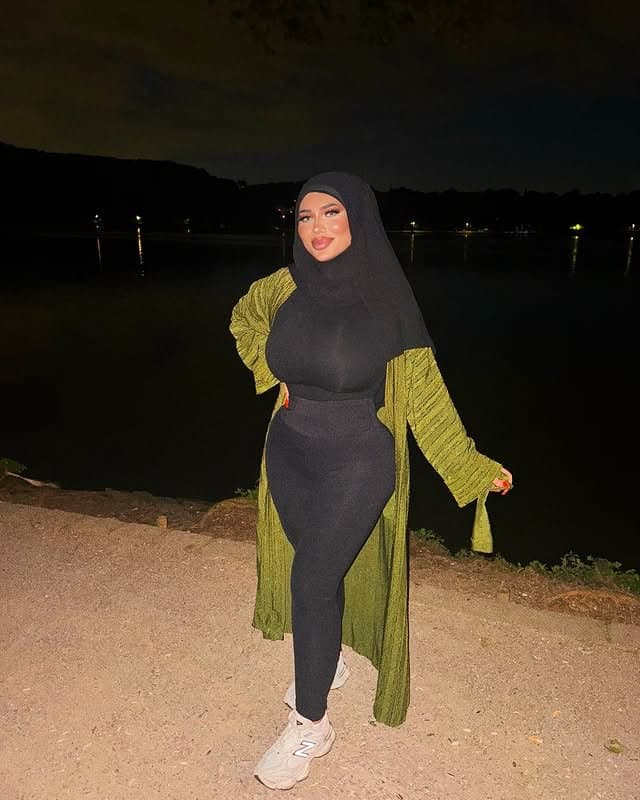 Curvy Lebanese- German Hijabi Whore