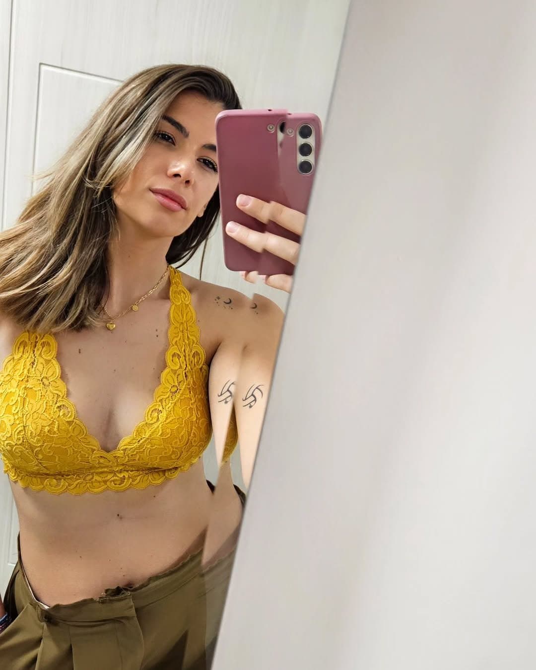 Hot white girlfriend