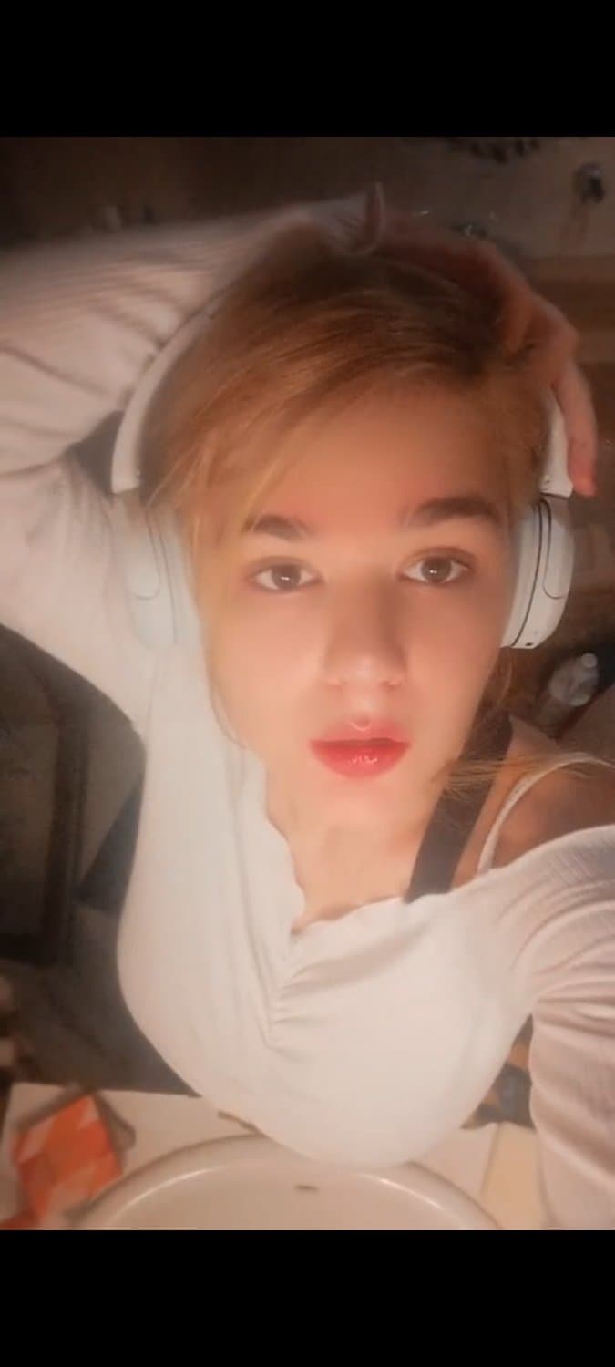 Click to view full size @yuno_.moi on insta/tiktok (gigantic boobs)