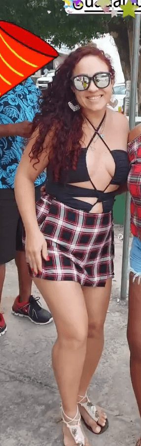 Uma delícia casada, traindo com o comedor,chamada Angela ??