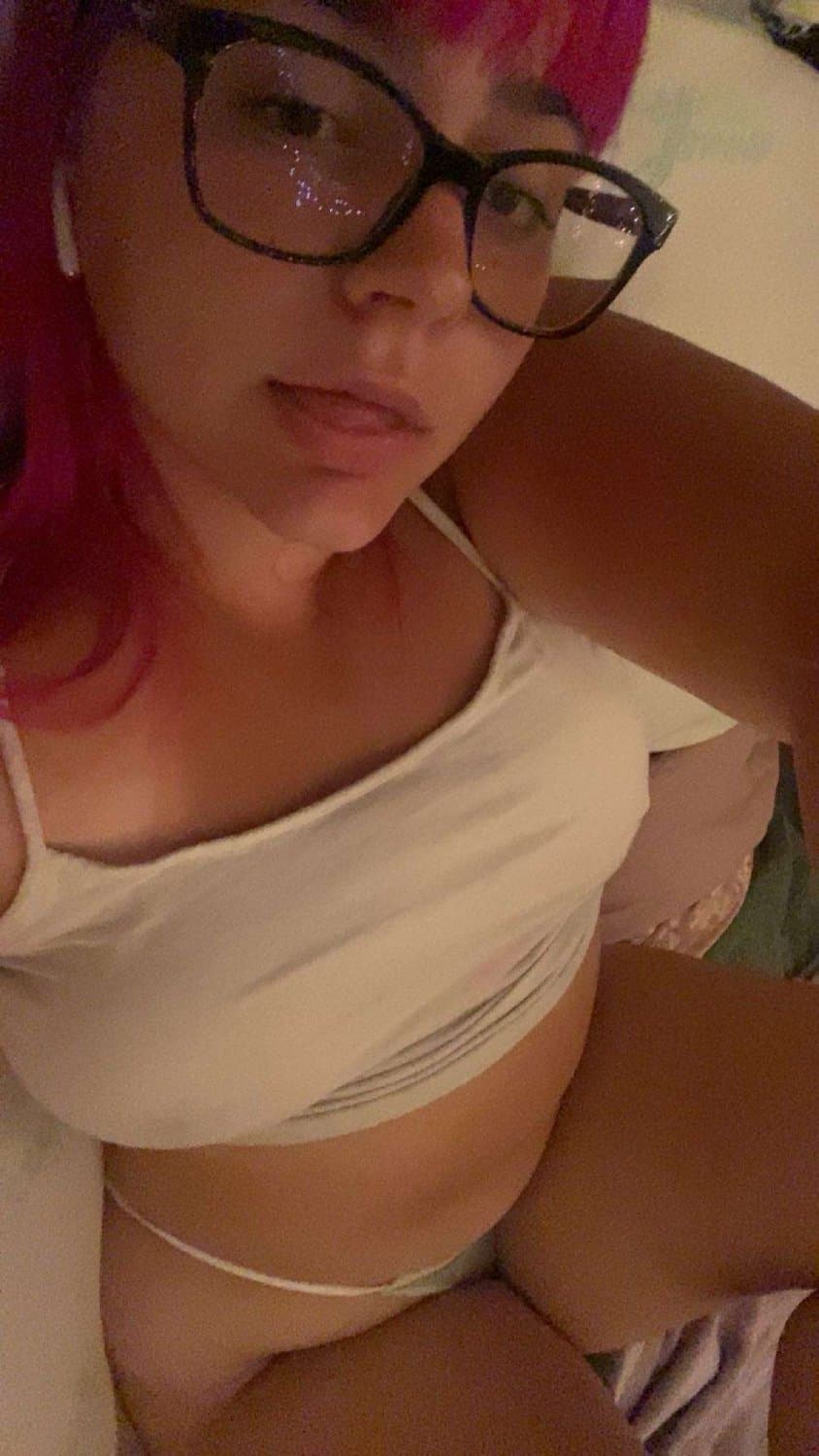 PAWG teen already wants to start an onlyfans