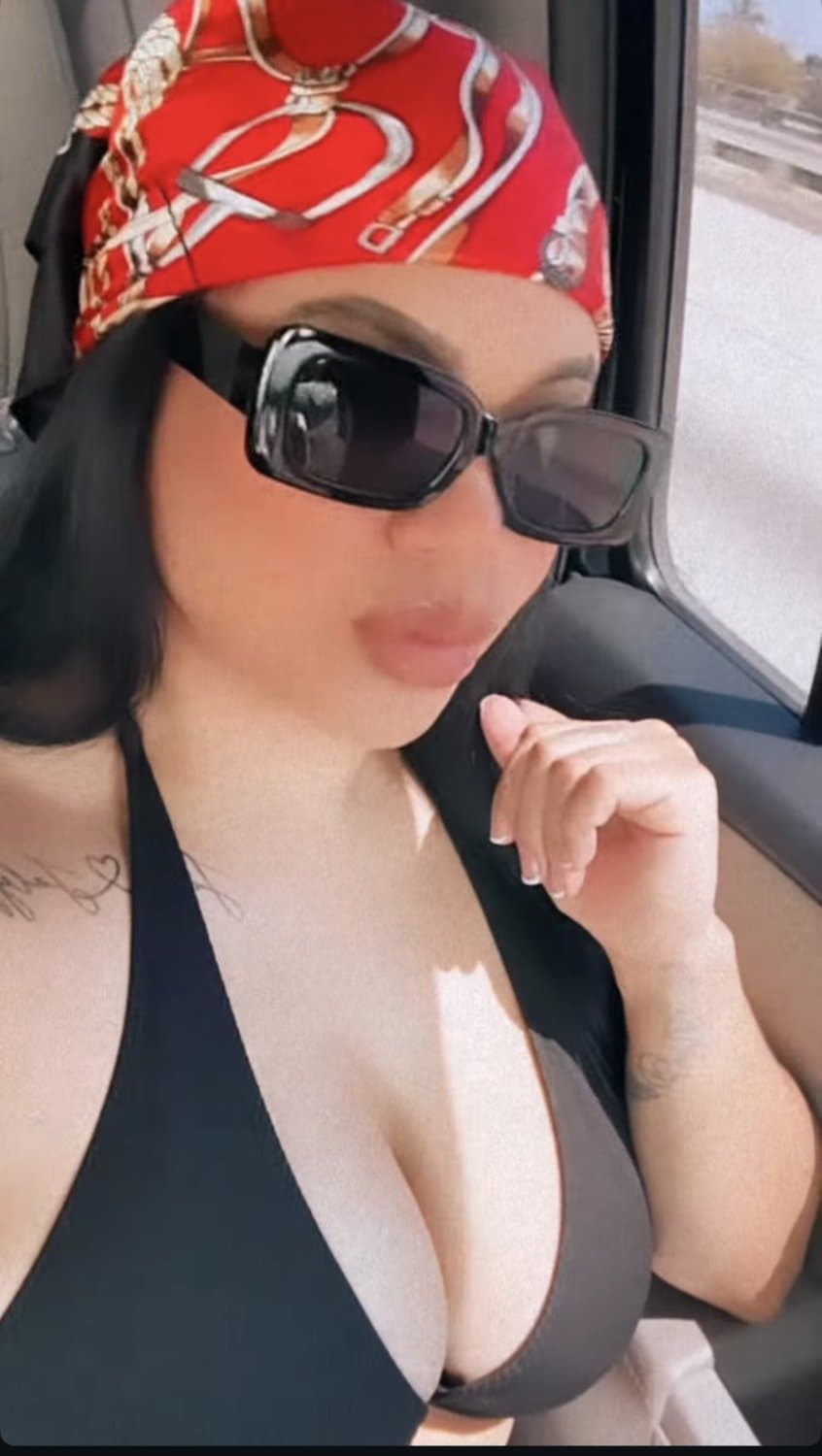 Big tit Latina milf showing toes