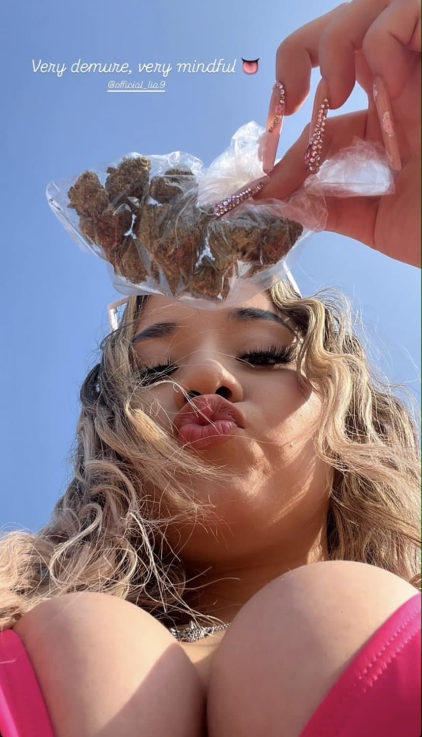 Lia shorty lil boppy like to get cracked biles in daa afters patries juicy lil tits