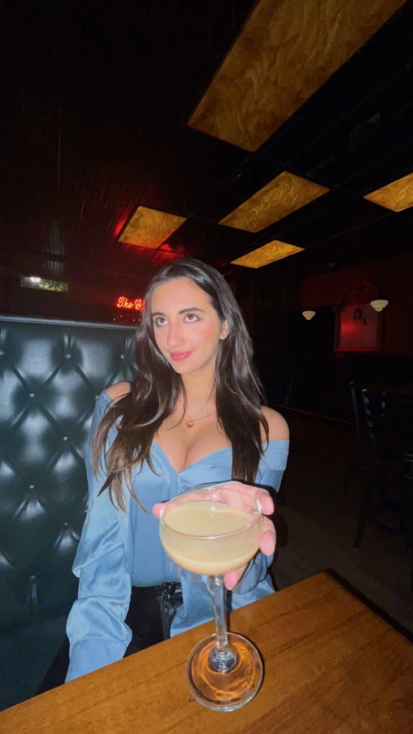 Click to view full size College Crush Lisa Sandson (@lisa.sandson). Comment your favorite pics.