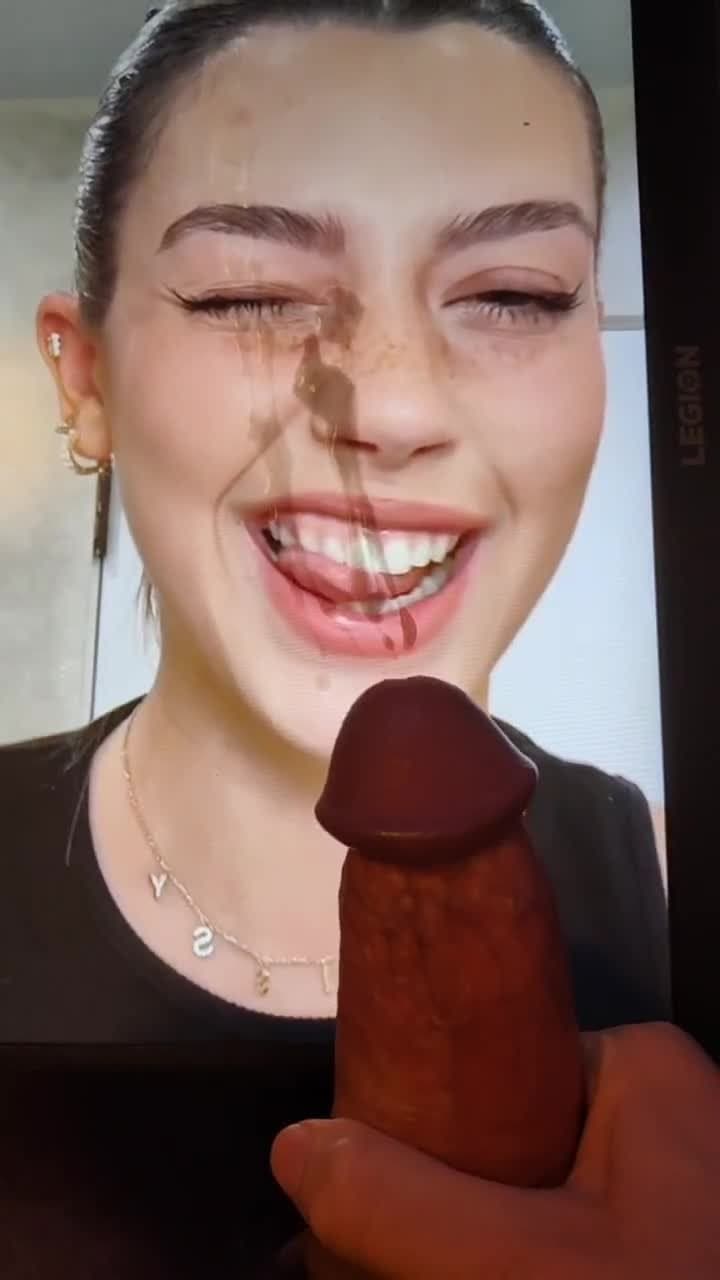 Sissy Sheridan cumtrib