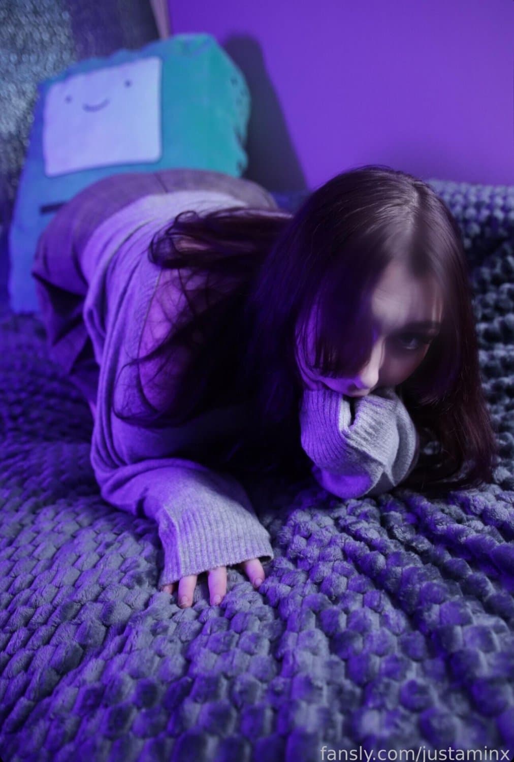 Streamer and celeb jerk off encouragement. Who are some other sluts who want you to jerk off