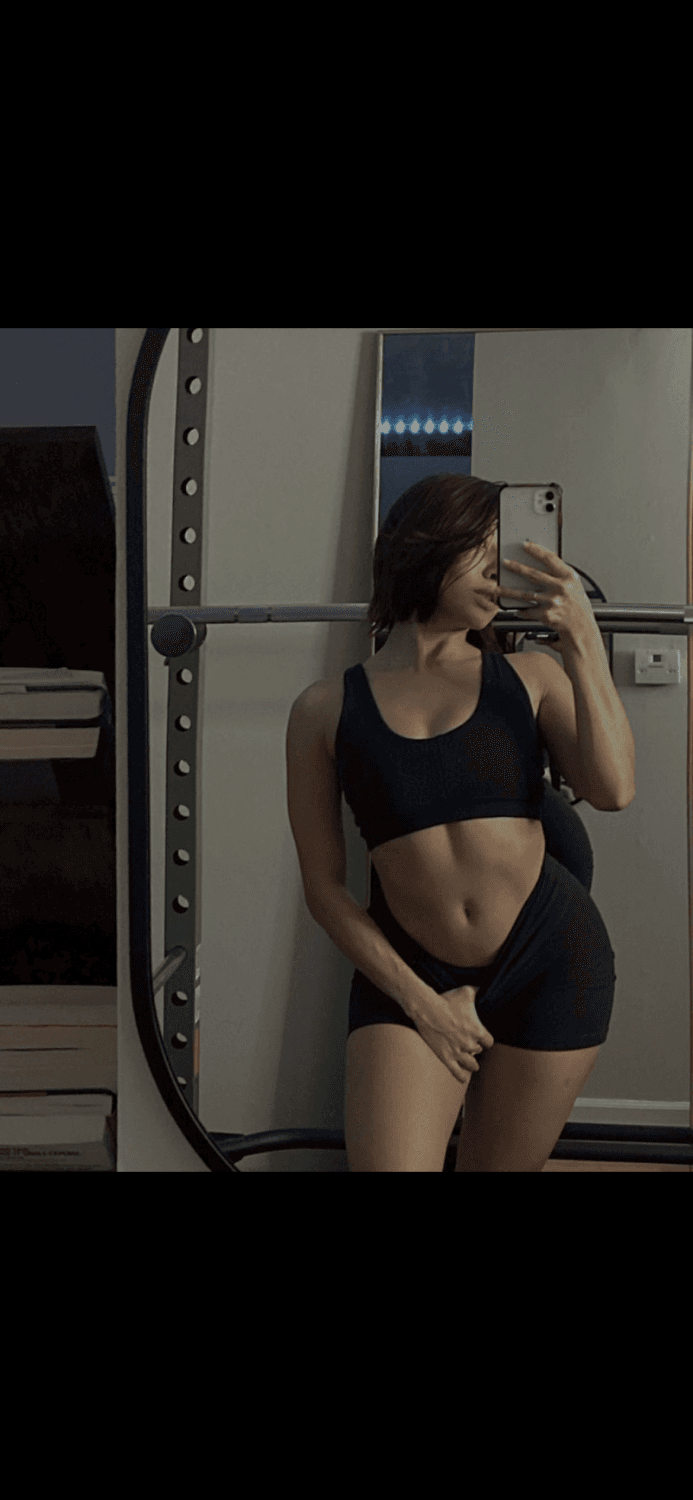 Chicago gym girl getting fucked in gym parking lot