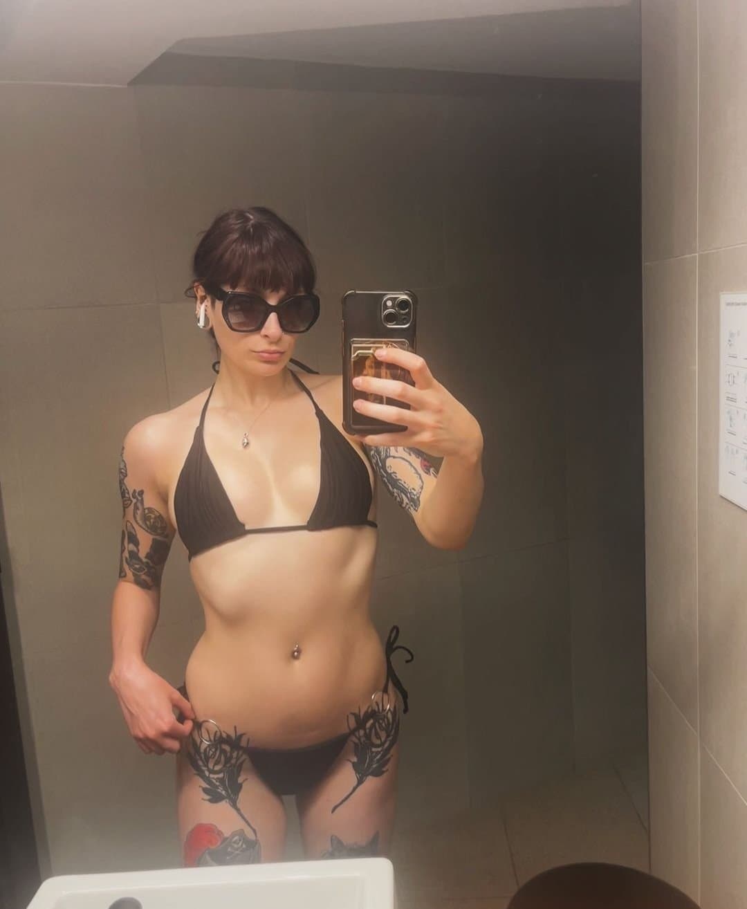 Hot slutty alt tatted emo girl slut chav uk