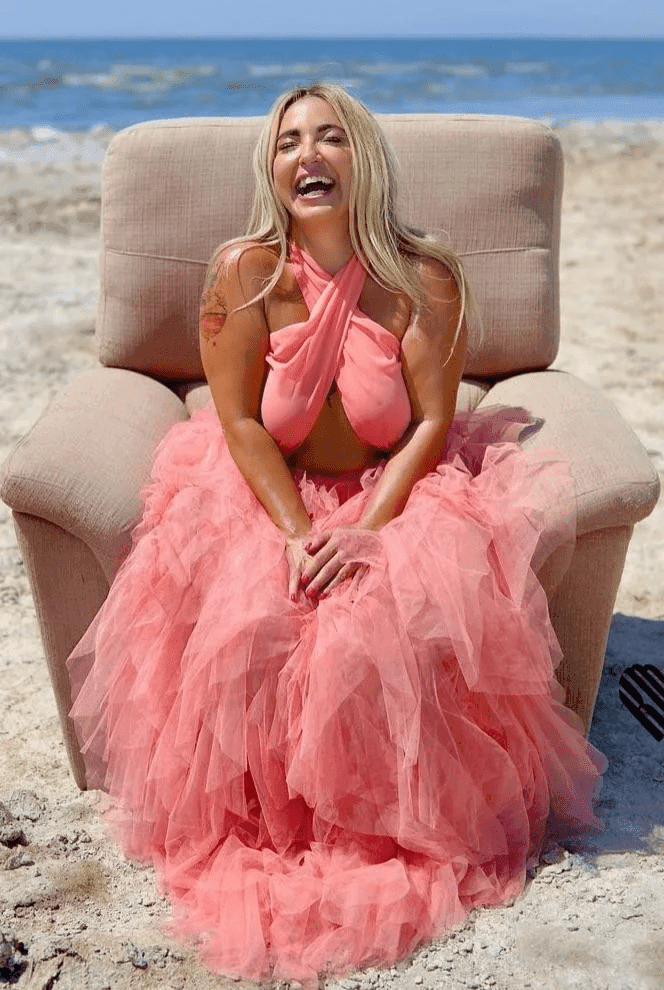 Danielle (90 Day Fiance)