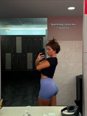 Click to view full size love this new generation of tiktok sluts. gym babes only love showing off at the gym.