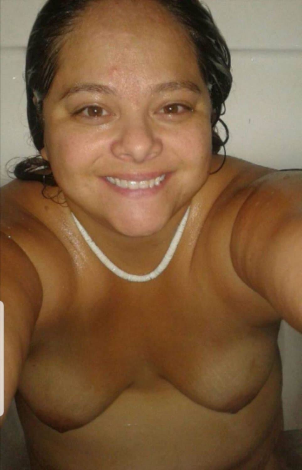 Veronica 2 Kik:Veronica Garza28