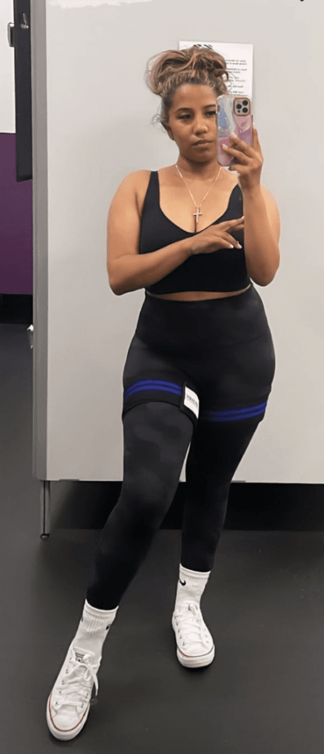 Indian nurse Christie from Staten Island love to be seen