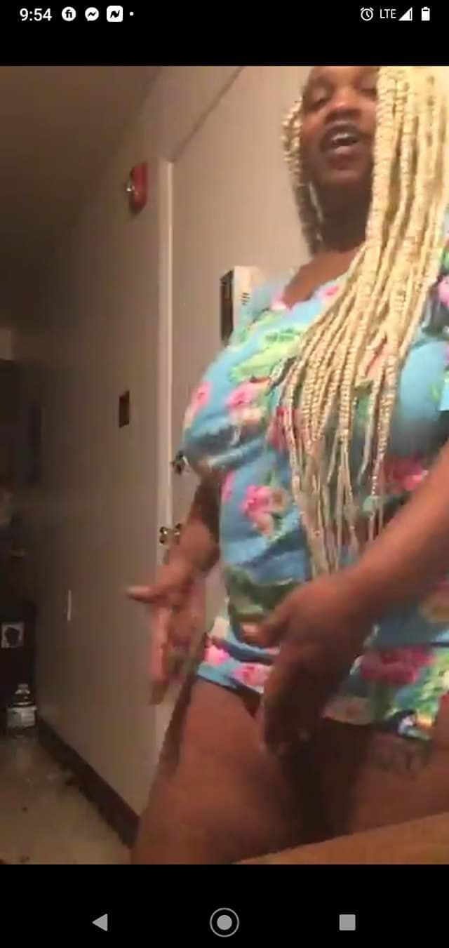 Freaky Bi Bbw Auntie (She need to start a only fans) I would not pull out 19