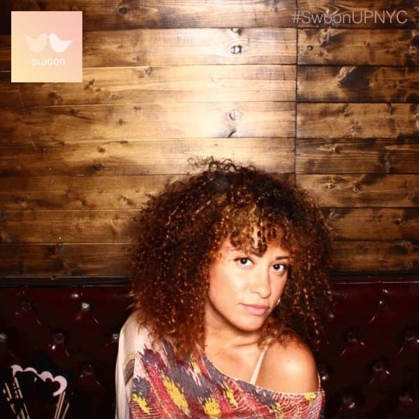 While on spring break, Inez used a fake name while getting naked and masturbating for G G W