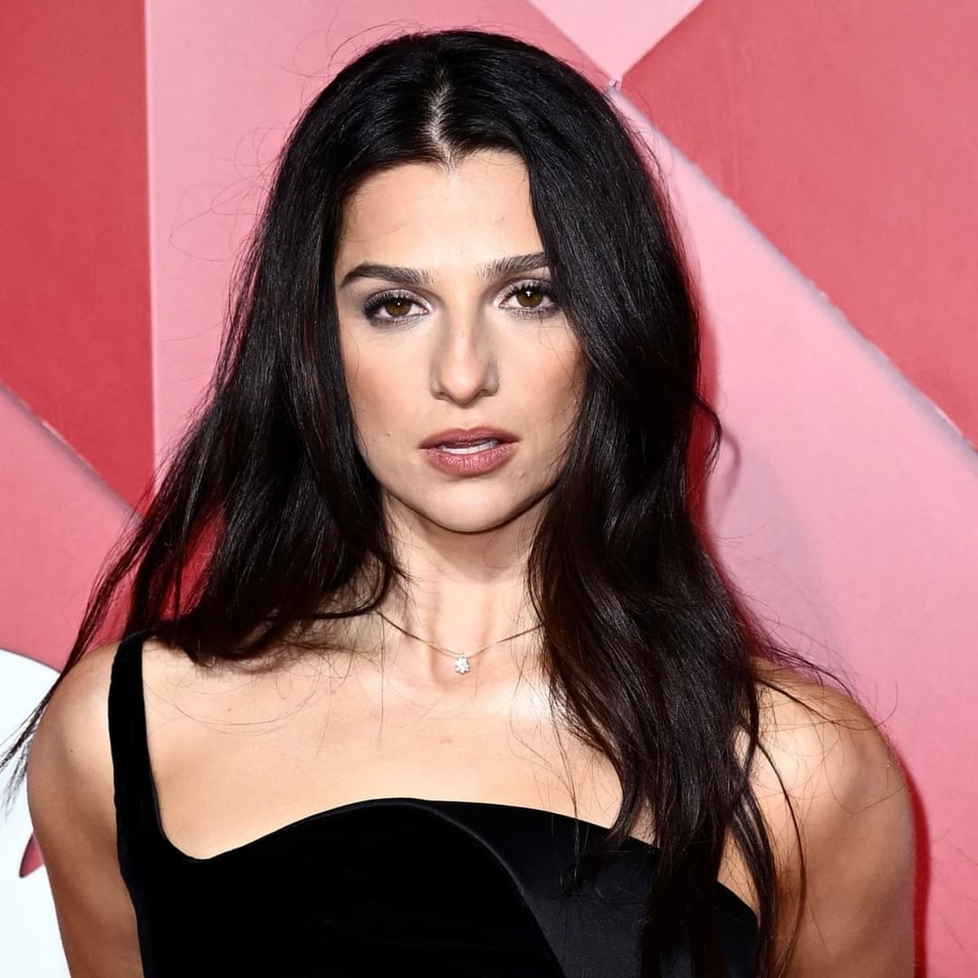 Is it just me or do Abella Danger and Marisa Abella look similar