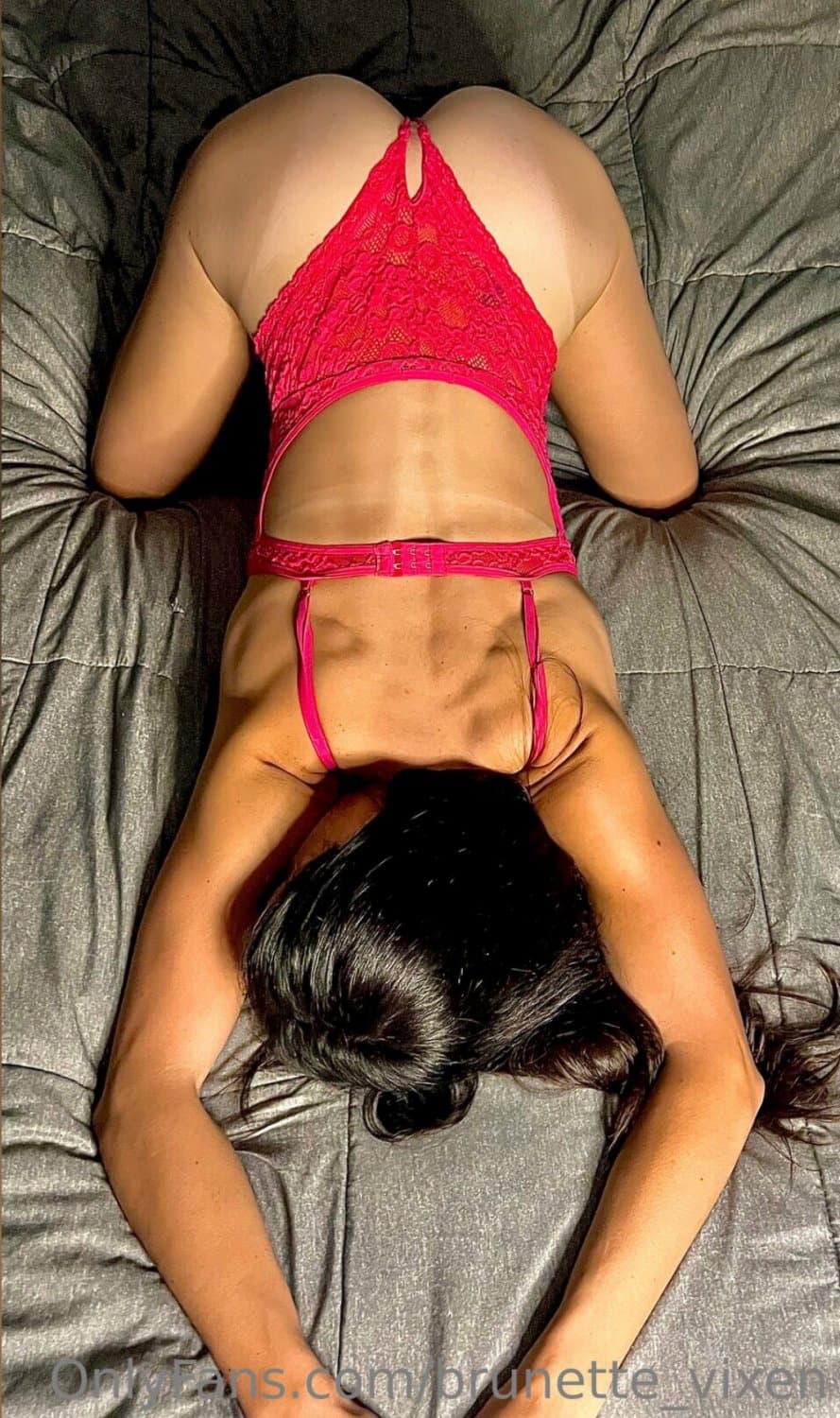 Brunette_Vixen OF preview