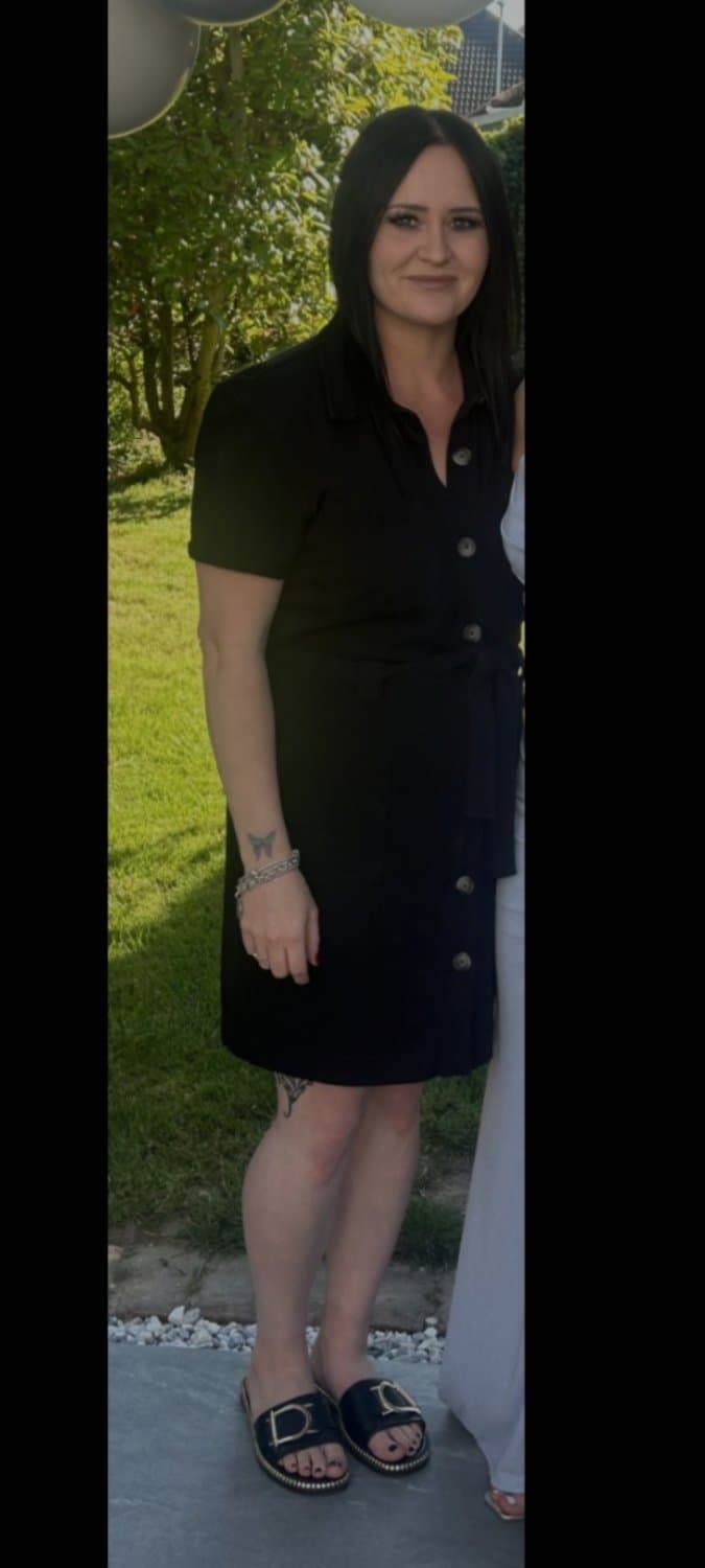 Rival milfs had a fight over blonde having a affair with her husband