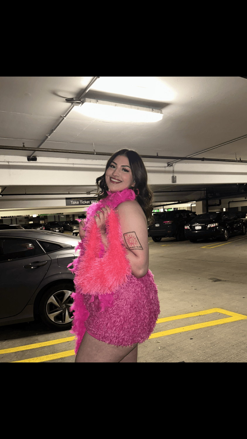 Cute Chicago curvy latina teen mom Tanya