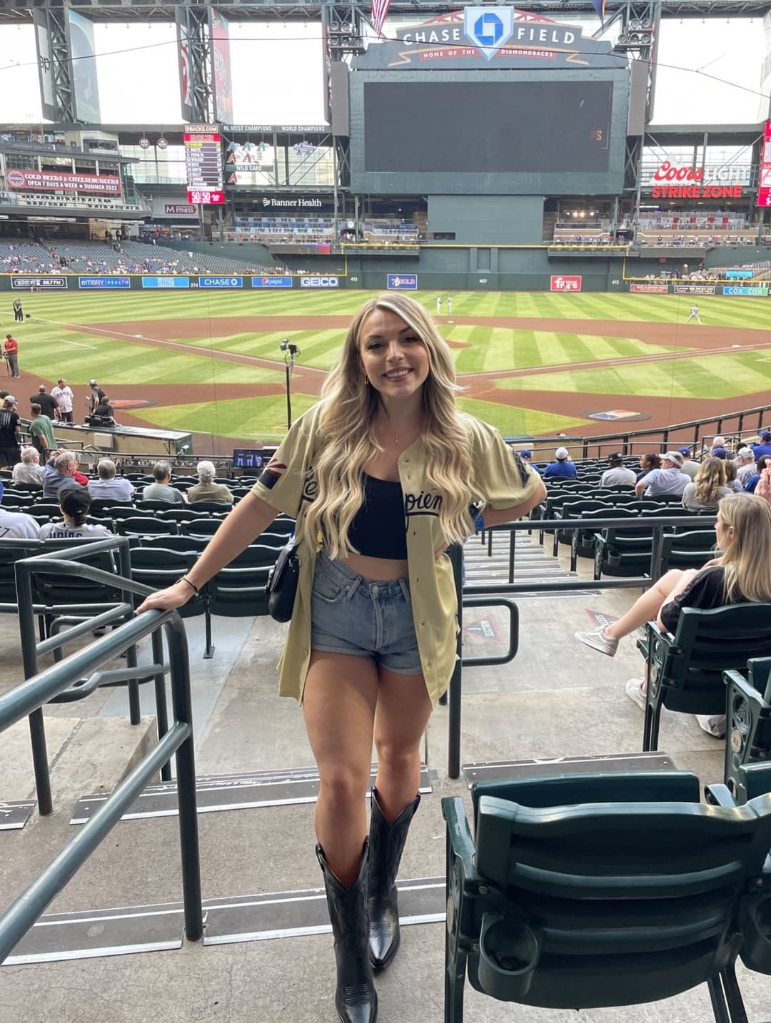 Dumb blonde whore would look better covered in multiple loads of cum