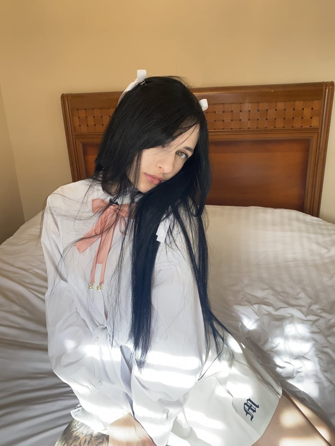 This lingerie set makes me feel amazing ?