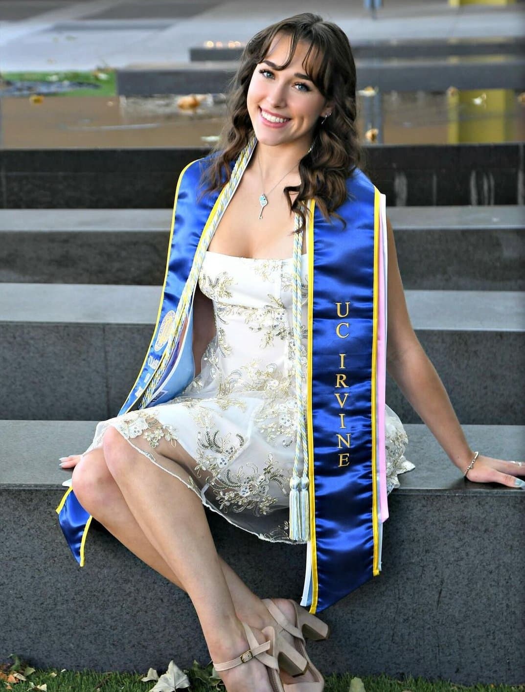 Cute College Cheerleader Natalie (Bikini)(Uniform)