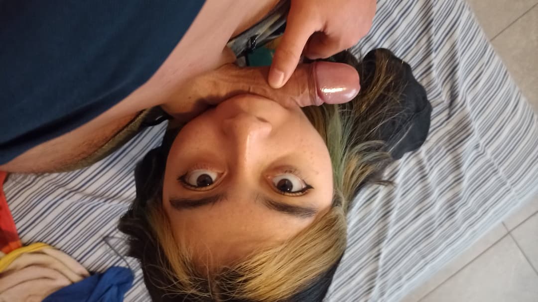 Click to view full size puta chupa verga exhibida #2(si buscan mas contenido escriban al priv)